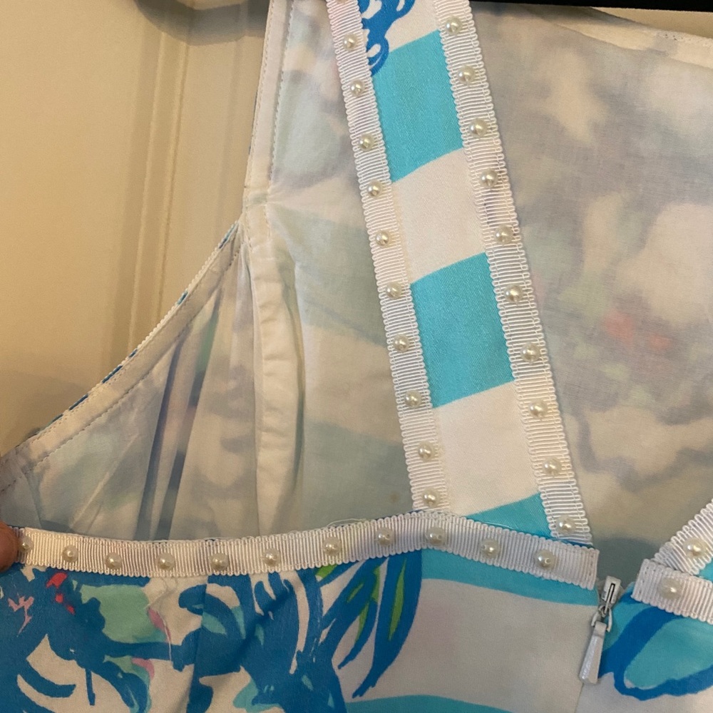 Lilly Dress - Picture 3 of 4
